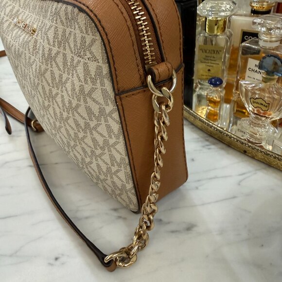 Michael Kors Jet Set Medium Logo Printed Crossbody White & - Picture 10 of 17